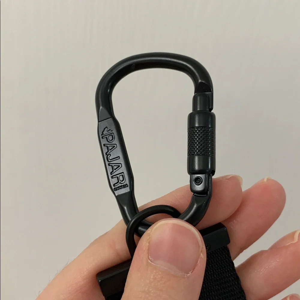 Pajar Black Multi-Purpose Carabiner Holder